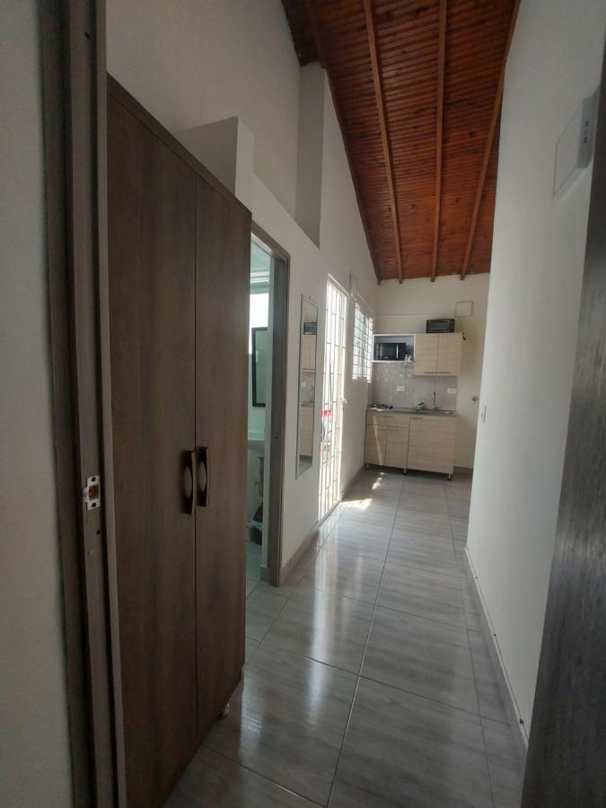 Aparta Estudio Amoblado 4 Medellin, San Joaquin Apartment Bagian luar foto